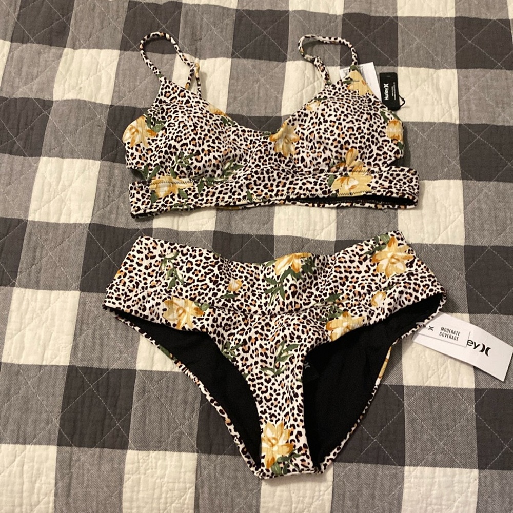 Hurley jungle cat bikini